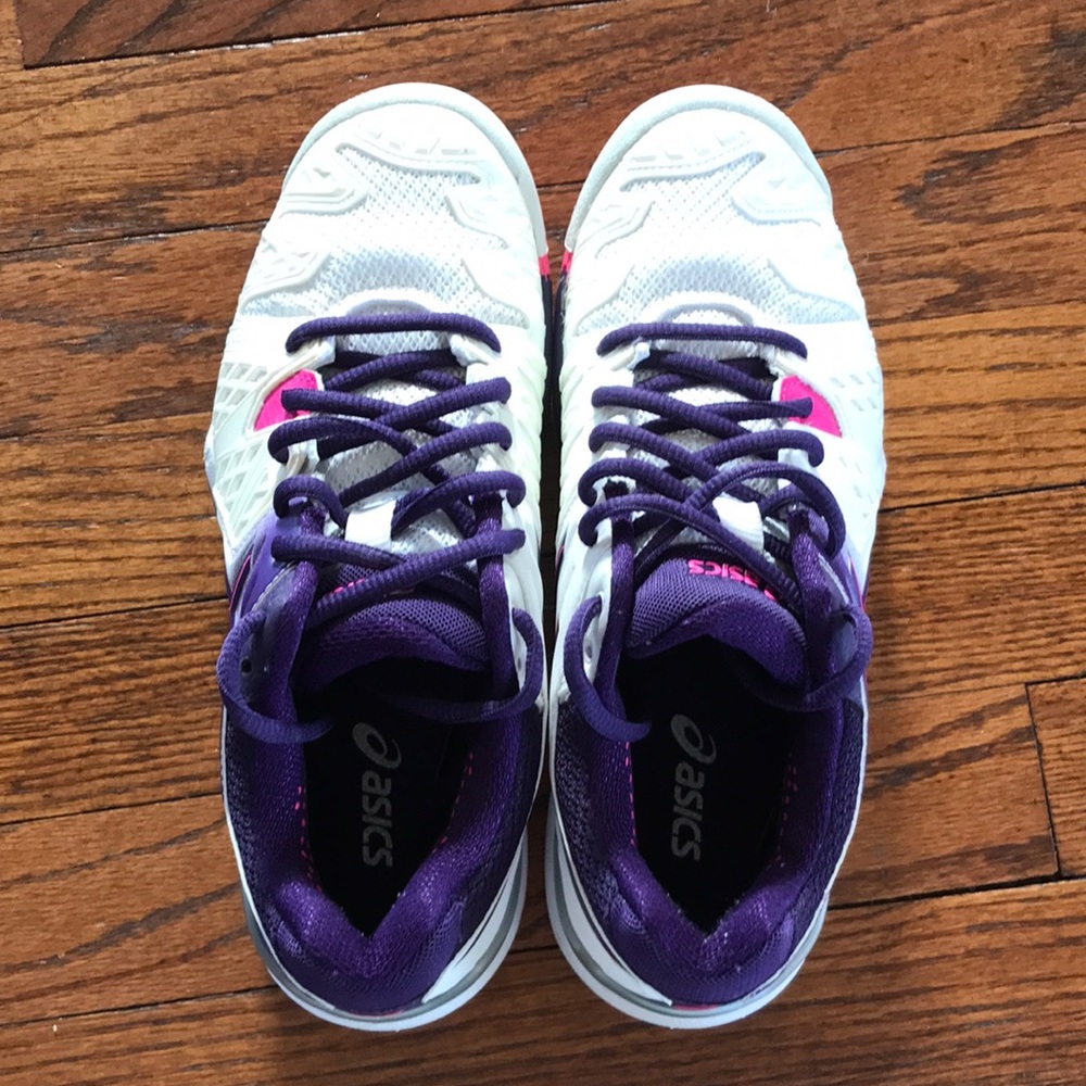 ASICS Gel 6 LIKE NEW